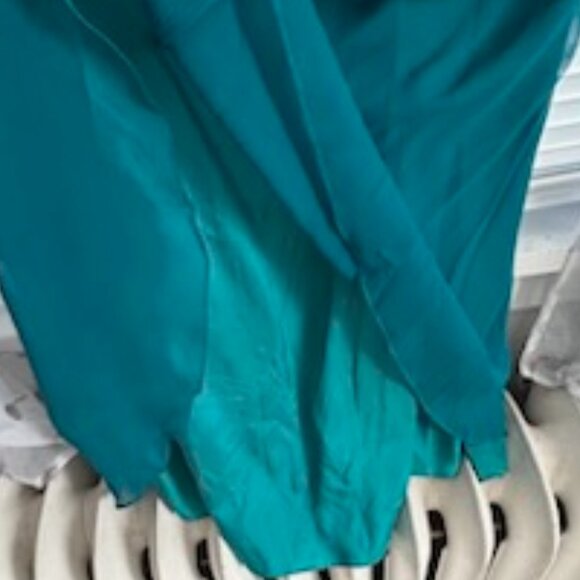 Jacqueline Women's Special Occasion Dress, Size 14 - Picture 8 of 9